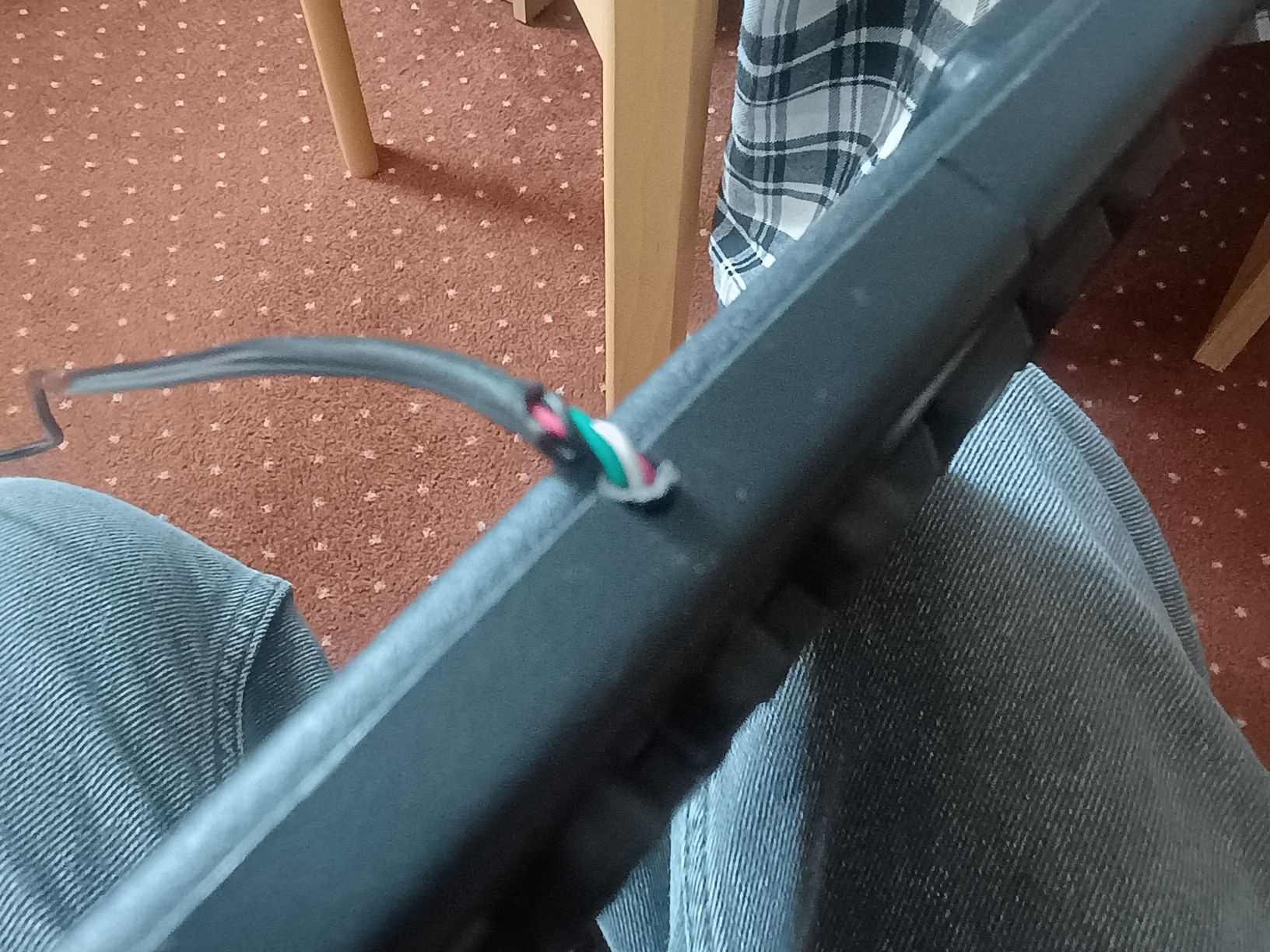 Klawiatura Omega przewodowa z układem rosyjskim i angielskim

Sprzedam