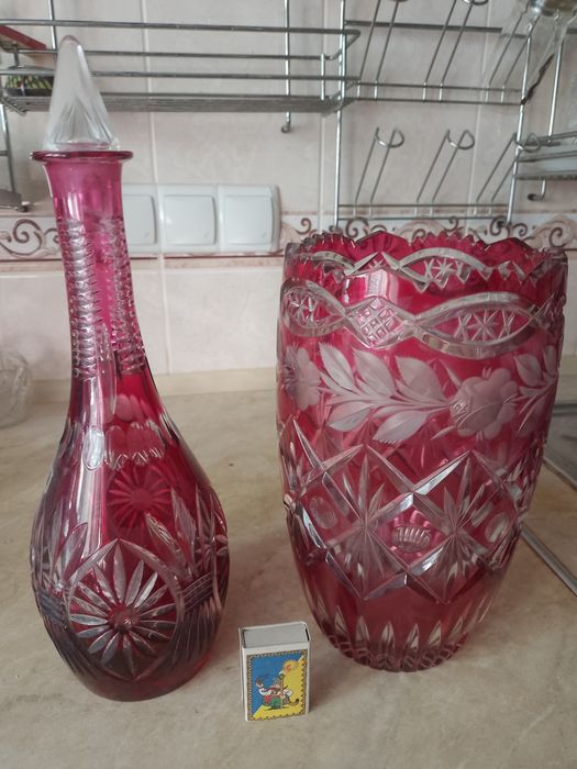 Вироби з кольорового кришталю