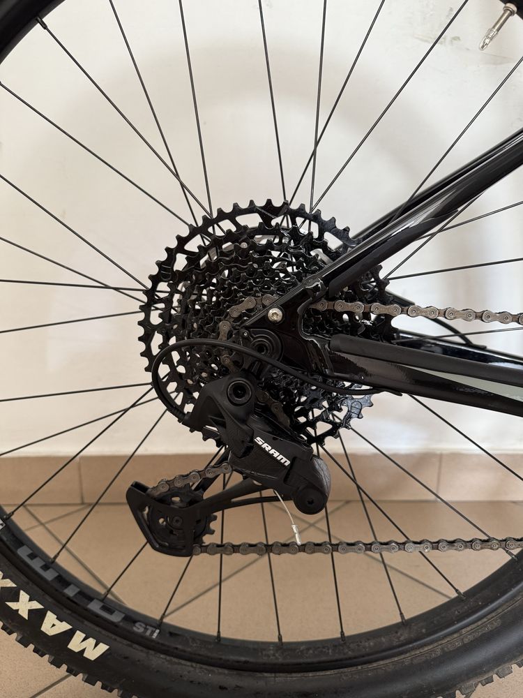 Rower elektryczny. Cannondale e-MTB – Lefty, Bosch, 29