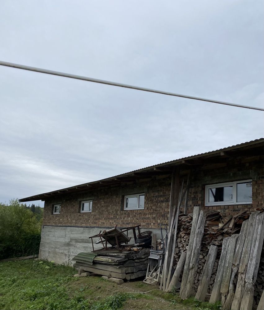 Продам свино-Ферму біля Коломиї(с.Молодятин) Оренда Обмін на АВТО