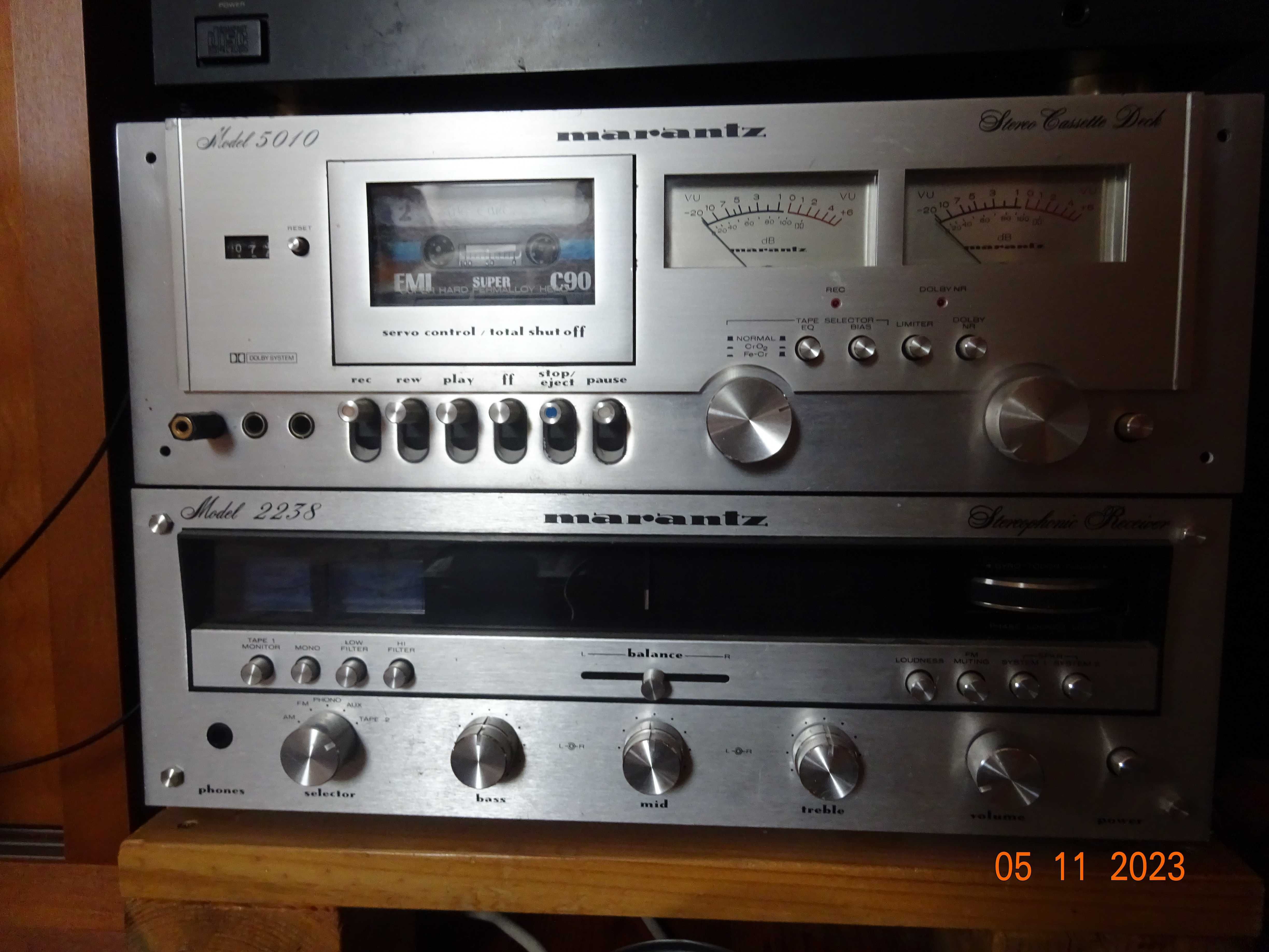 Amplituner Marantz 2238, lata 70, po wymianie kondensatorów