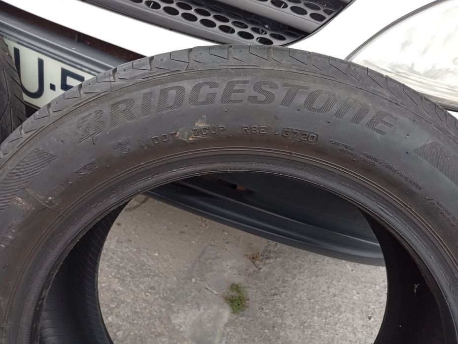 Pneus Bridgestone  225/55/17