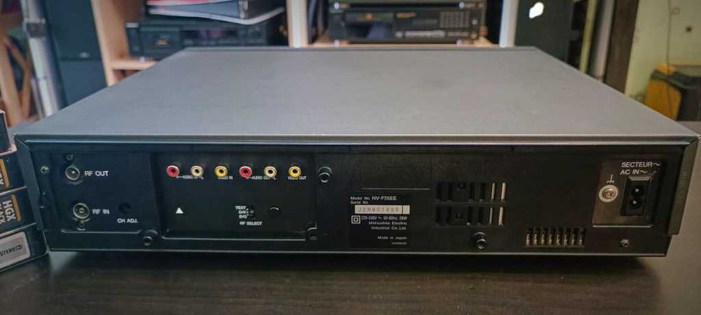 HiFi стерео відеомагнітофон Panasonic NV-F55EE Japan 6 голів! + пульт