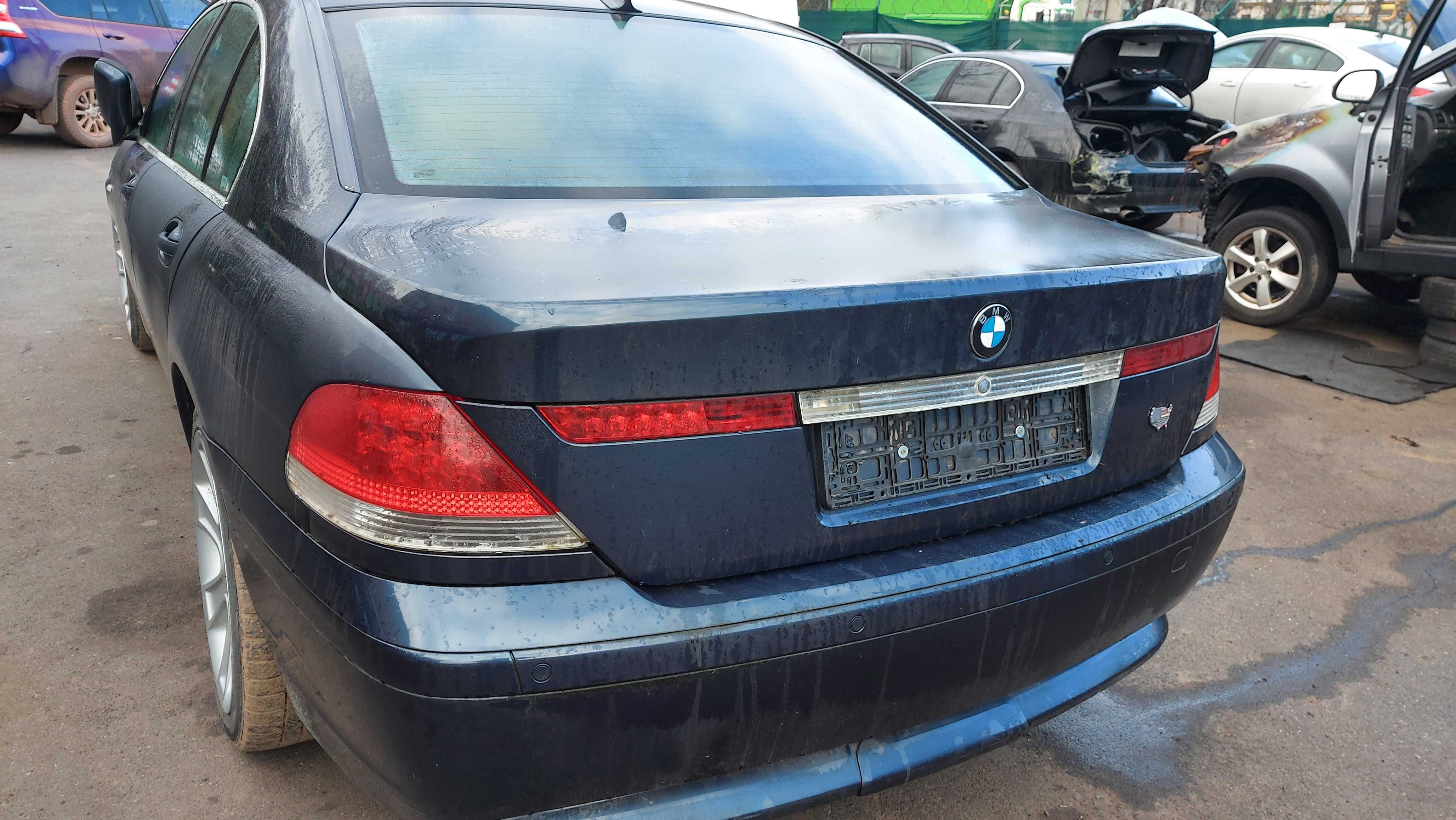 BMW 7 E65 TOLEDOBLAU 482/5 zderzak tylny sedan PDC FV/części