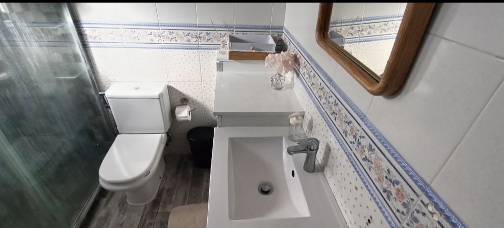 Quarto para arrendamento em Samora Correia