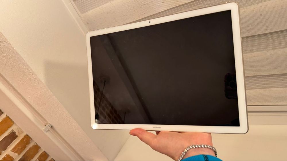 Графический планшет Huawei MateBook 12