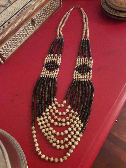 Colar comprido (peça única)