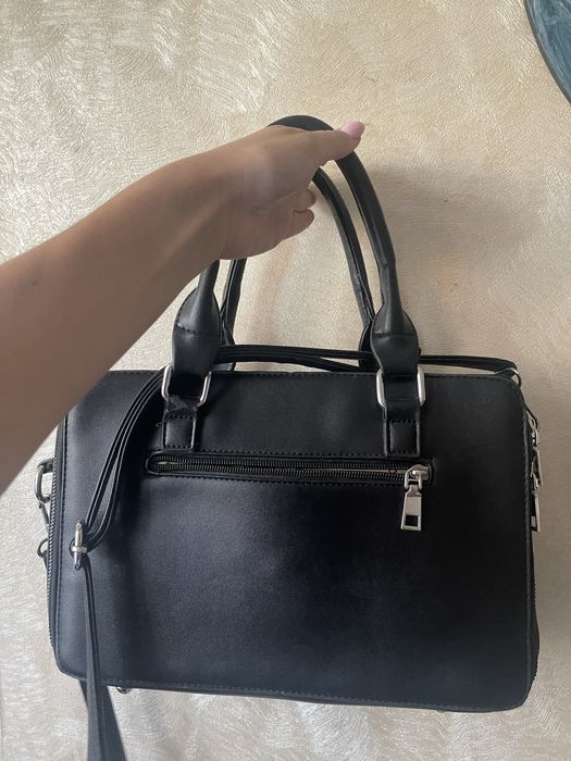 Сумка з довгим ремінцем