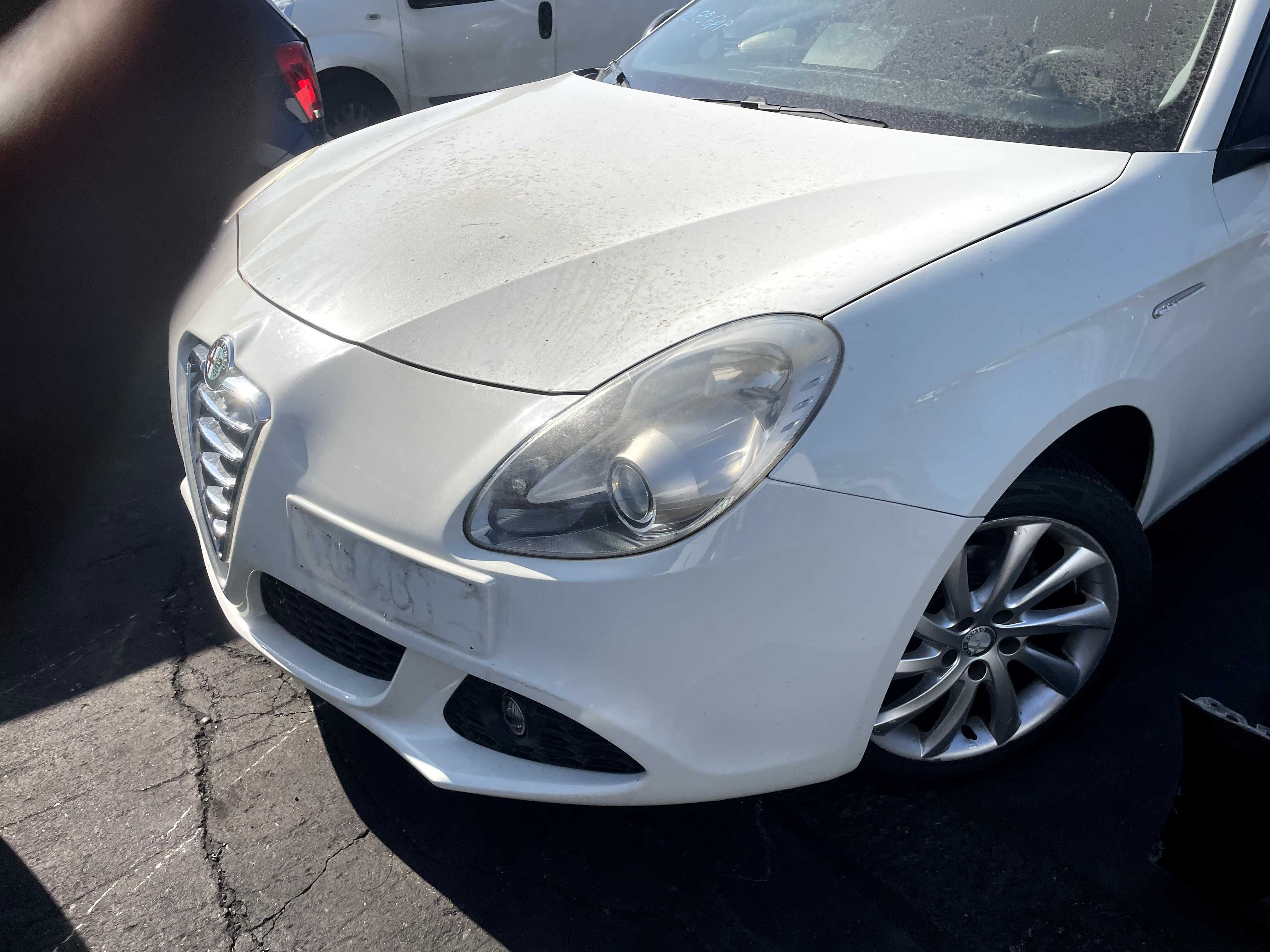 ALFA ROMEO GIULIETTA 296/a przód maska zderzak błotniki lampy eur pas