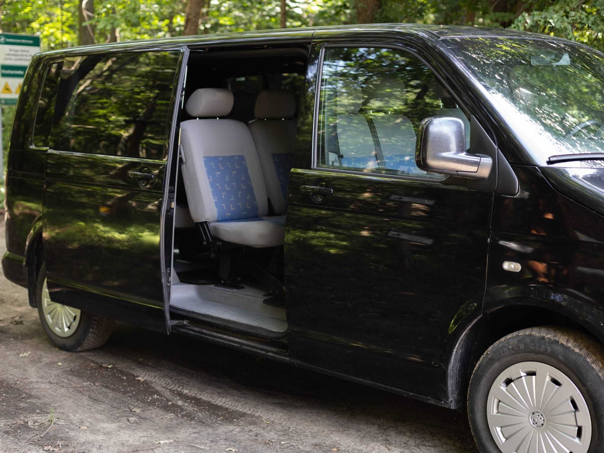 Volkswagen Caravelle T5