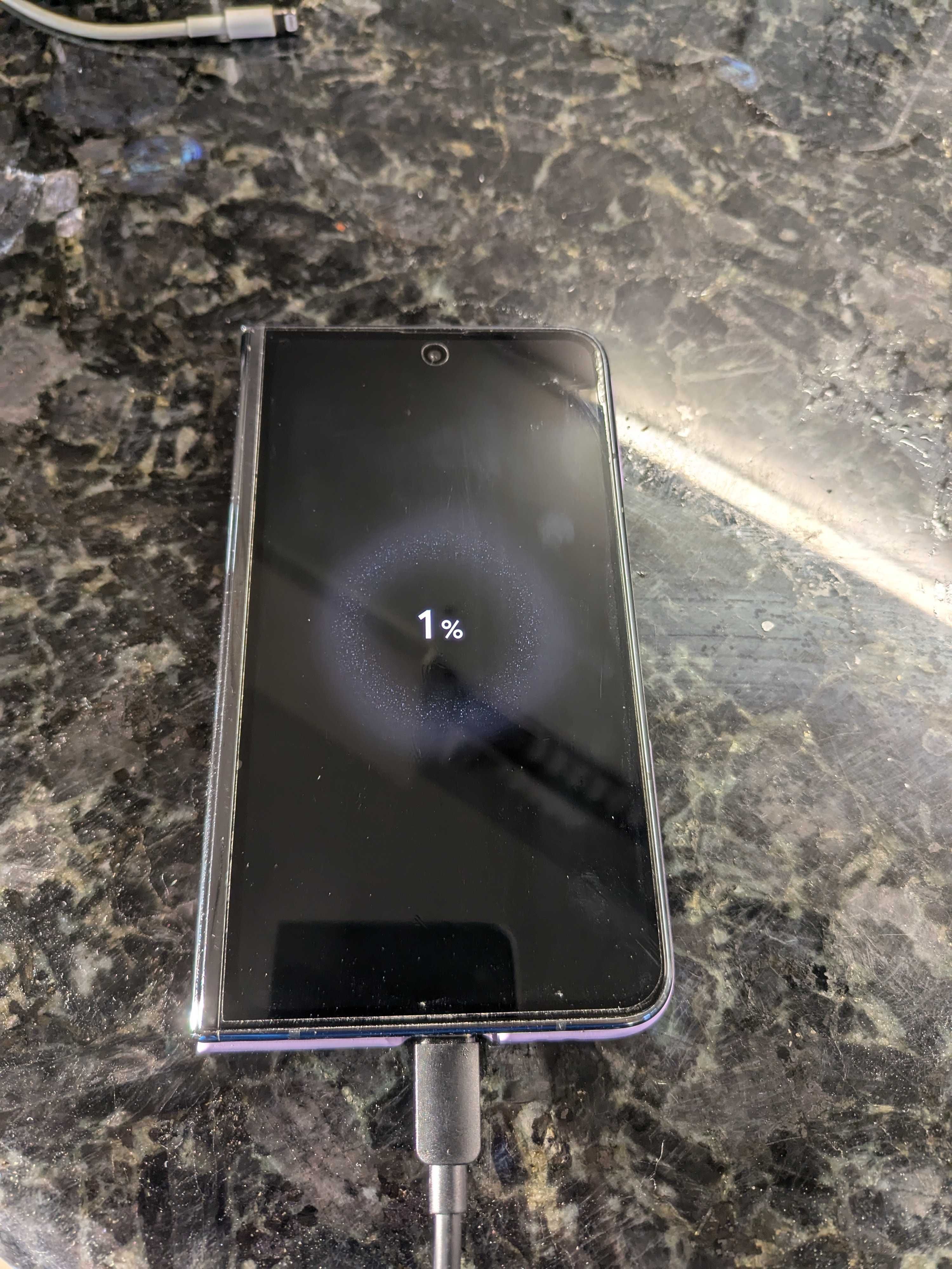 google pixel fold black 12 / 256 GB soft unlock