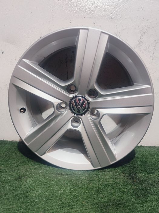 Felgi aluminiowe OE VW Golf VII 16" 6.5J Et 46 5x112 stan BDB