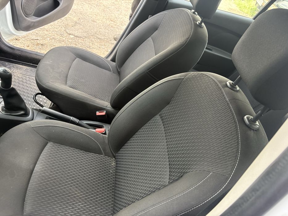 рено логан 2019г