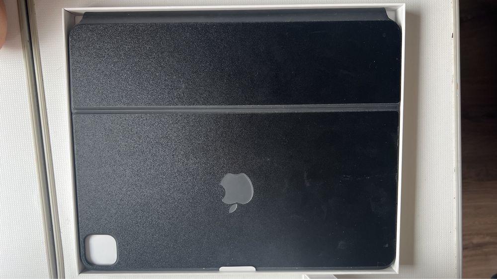 ipad Magic Keyboard Black-Ukrainian