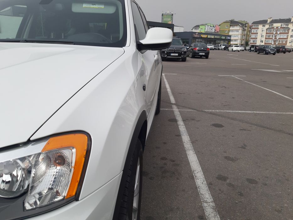 BMW X3 Подам автомобіль.  Авто не битий не фарбований на 100%.