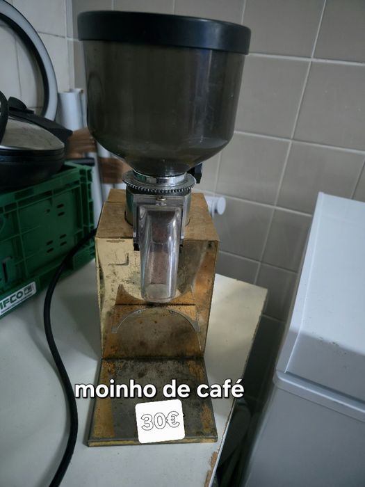Moinho de cafe .