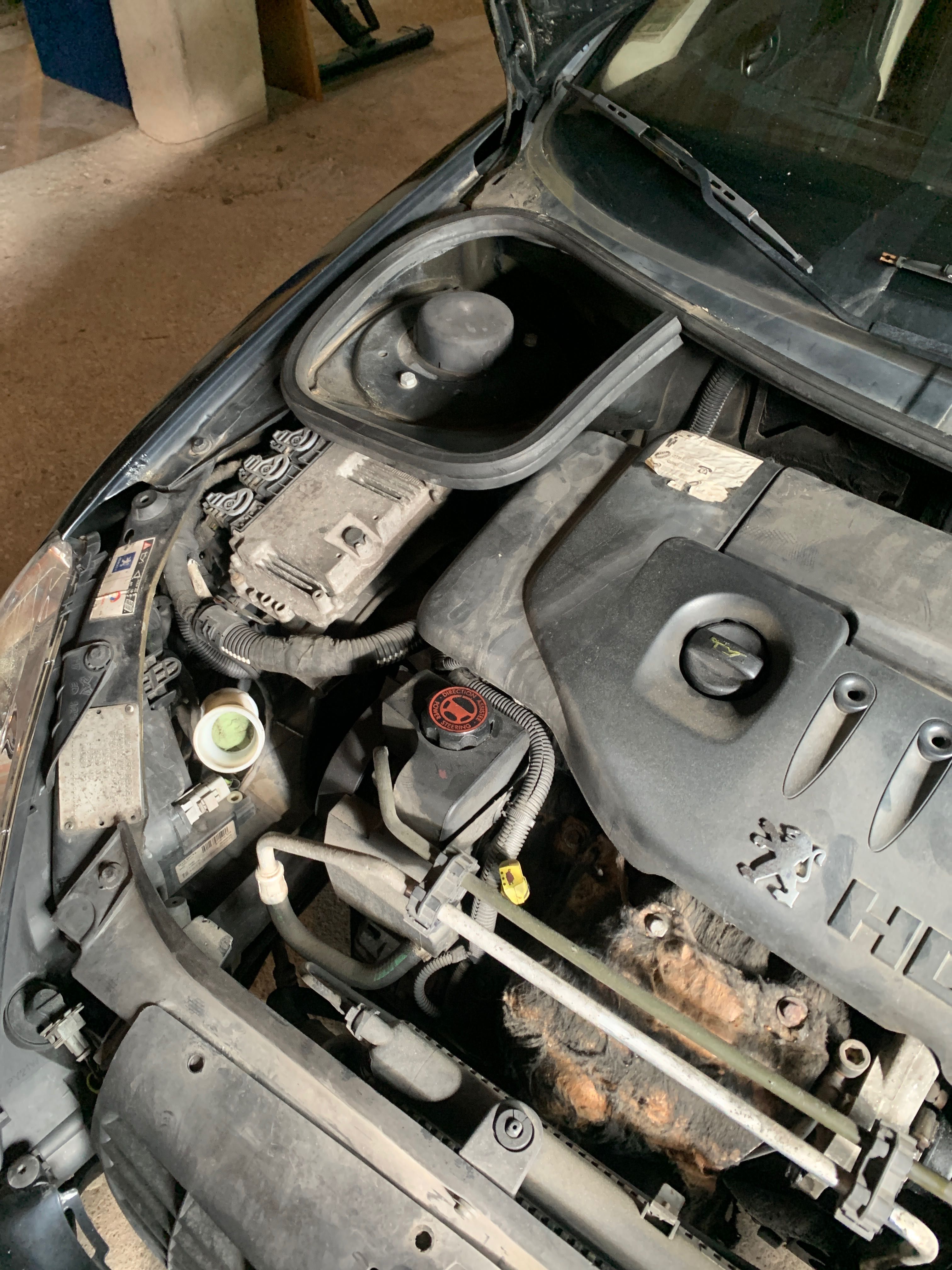 Vendo motor Peugeot 206 1.4 hdi 2005