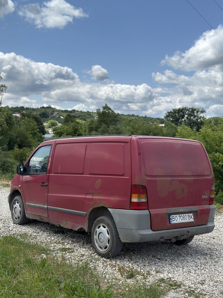 Mercedes Vito 2002р 2.2 CDI
