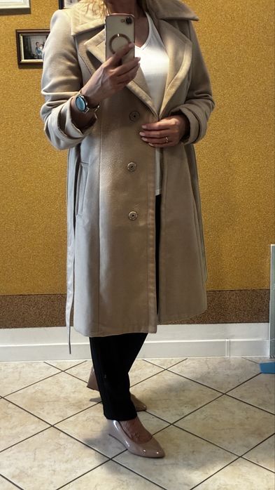 Reserved płaszcz jesienny r.40