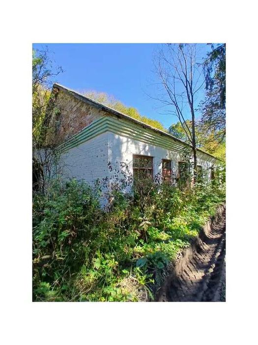 ПРОДАЖ - Приміщення магазину, загальною площею 33,2 кв.м.