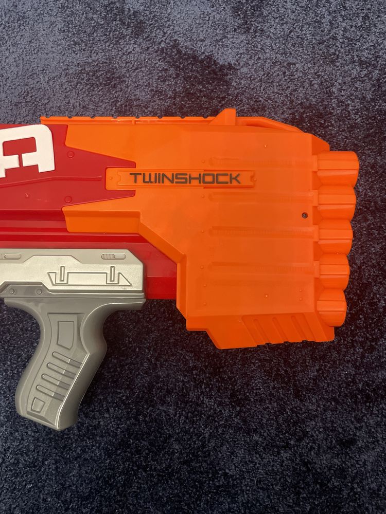 Nerf mega twinshock