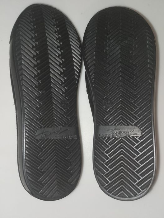 Замшові балетки нові