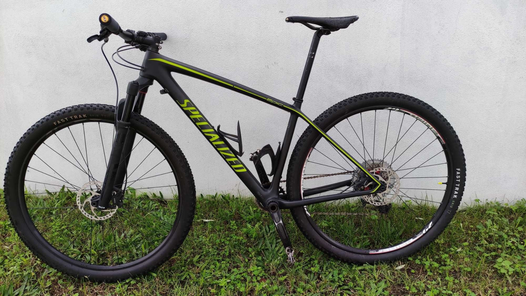 Bicicleta Specialized epic hardtail comp 29