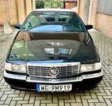Piękny, czarny cadillac eldorado coupe.
