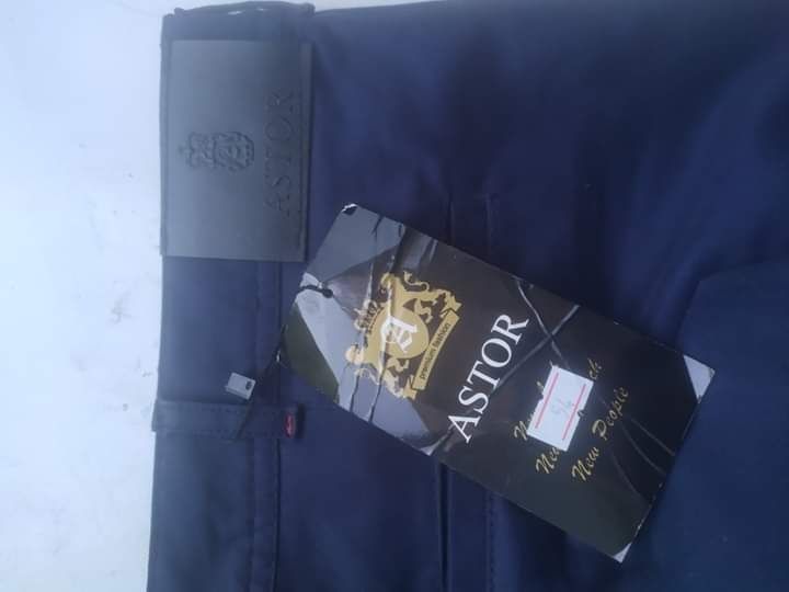 Штаны новые штани