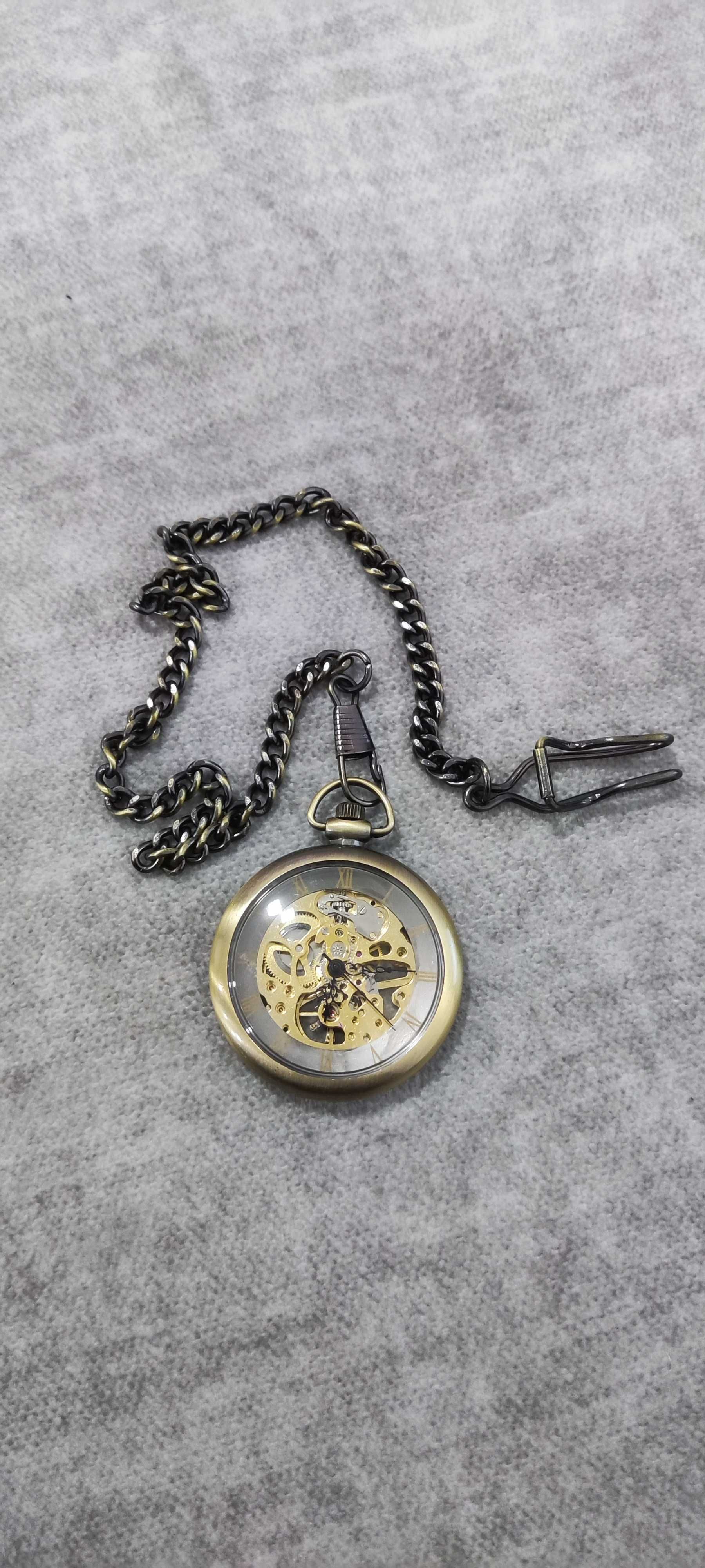 Relógio de Bolso Vintage Gorden Numeração Romana