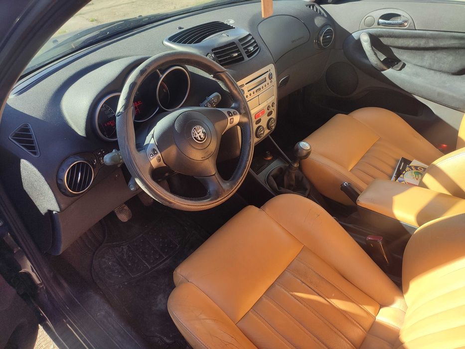 ALFA ROMEO 147 * 2003 rok * 1.9 diesel * Długie opłaty