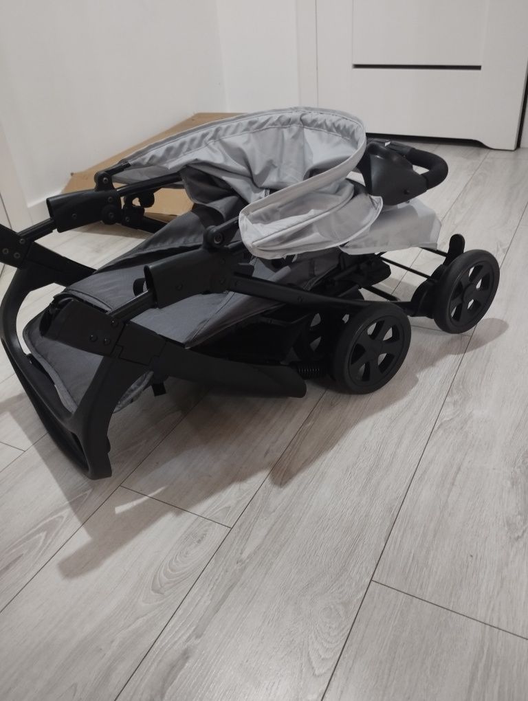 Hauck Shopper Neo II 2 wózek spacerówka
