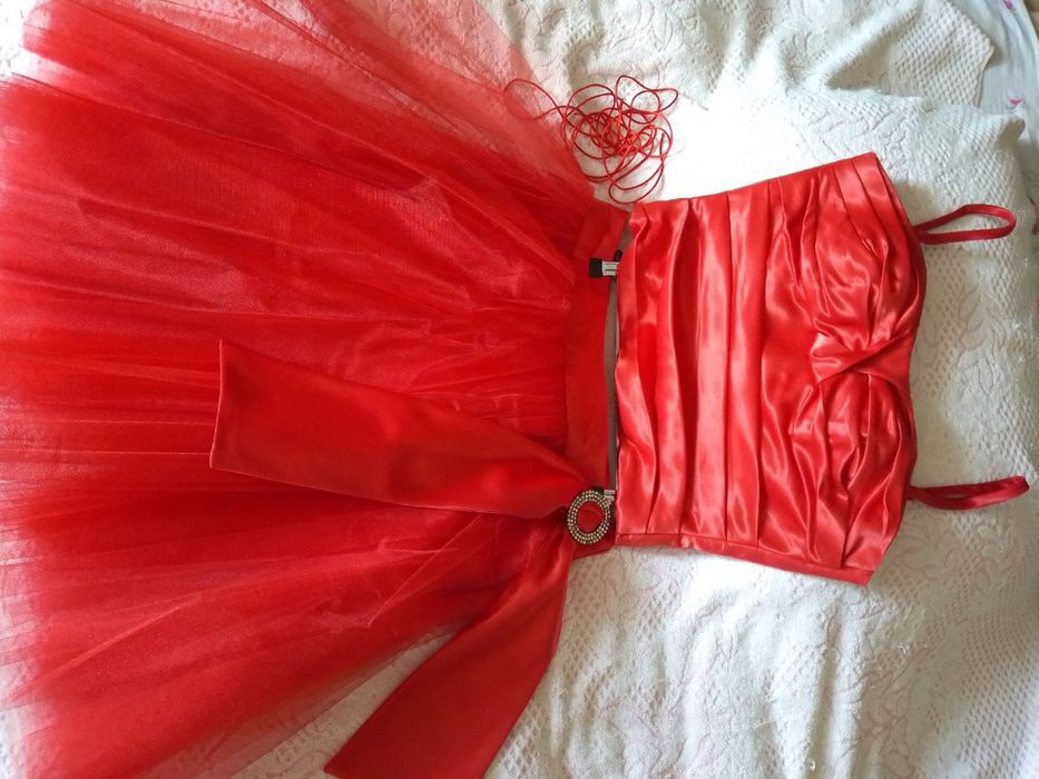 Продам оригинальное платье