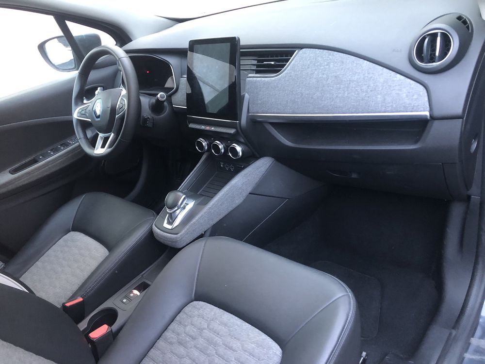 Renault zoe 50 baterie propries 40 mil km