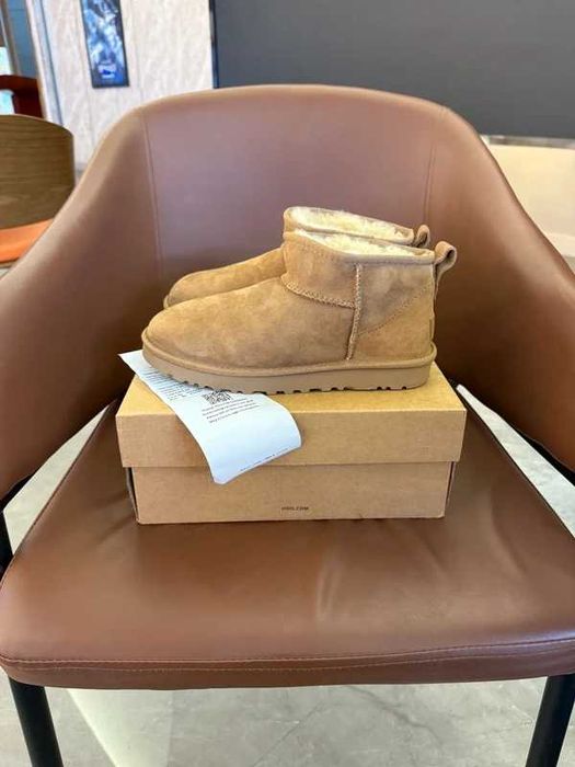 Buty UGG_Classic_UltraMini Trampki damskie R.38