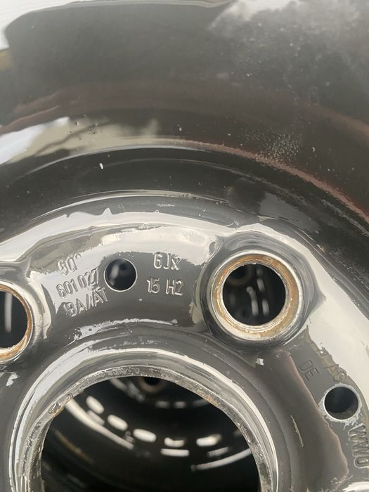 Шини з дисками на 15 R