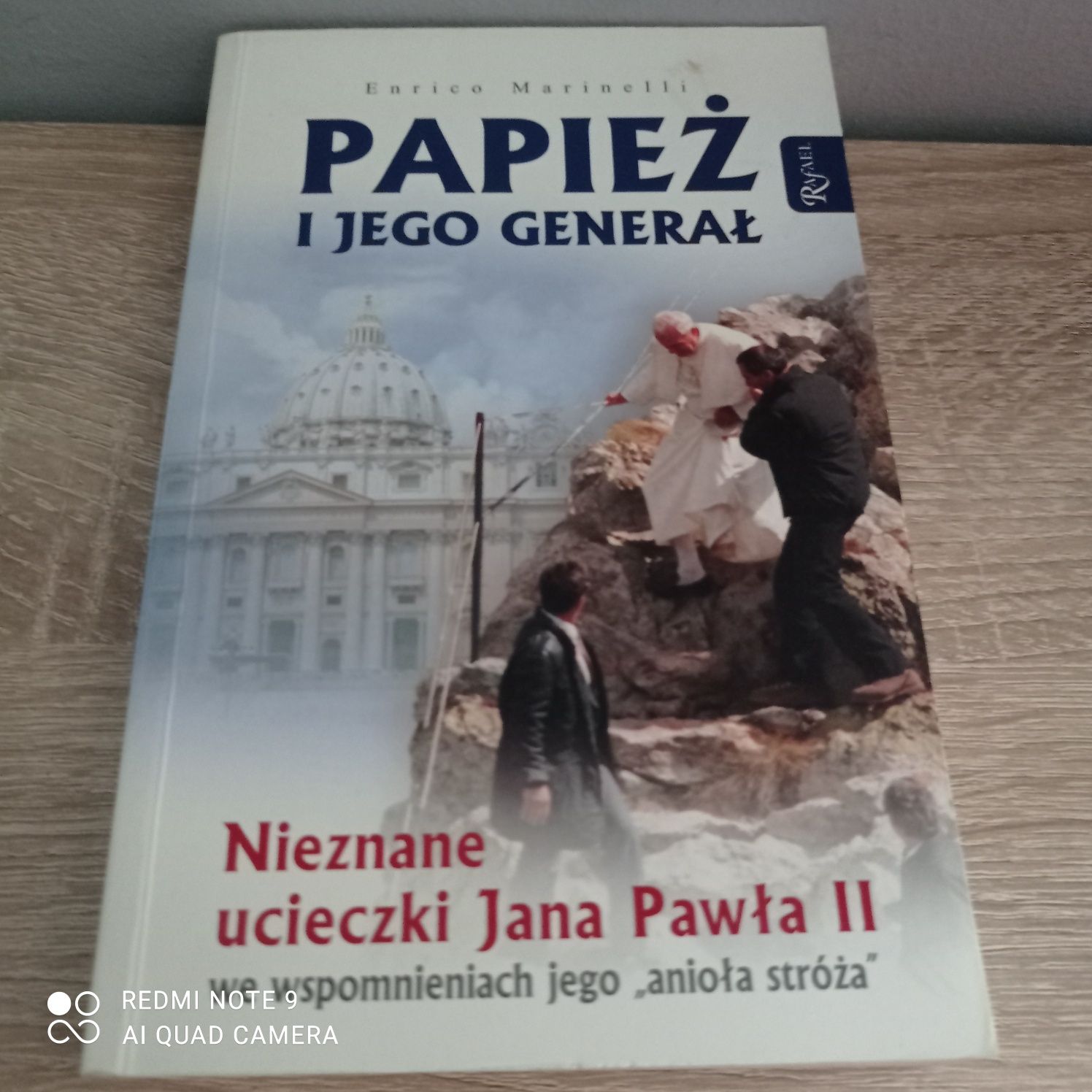 E. Marinelli Papież i jego generał