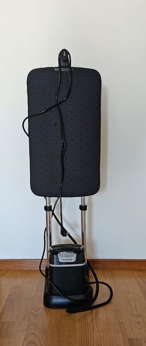 Ferro de engomar vertical novo