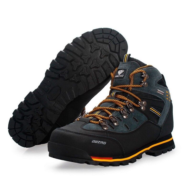 Зимові черевики Hiking shoes man