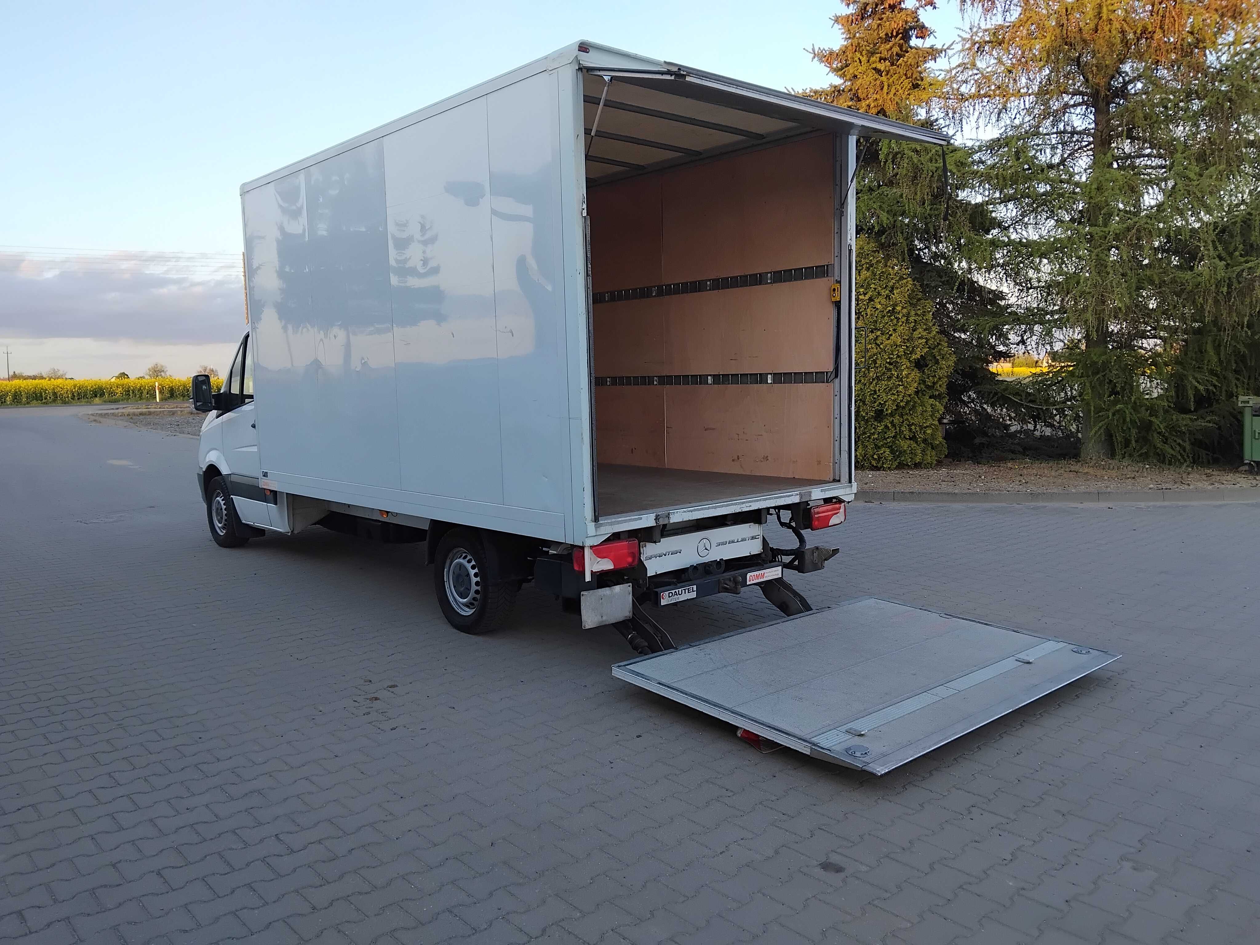 Mercedes Sprinter 906 Max kontener z windą Transport + lotka