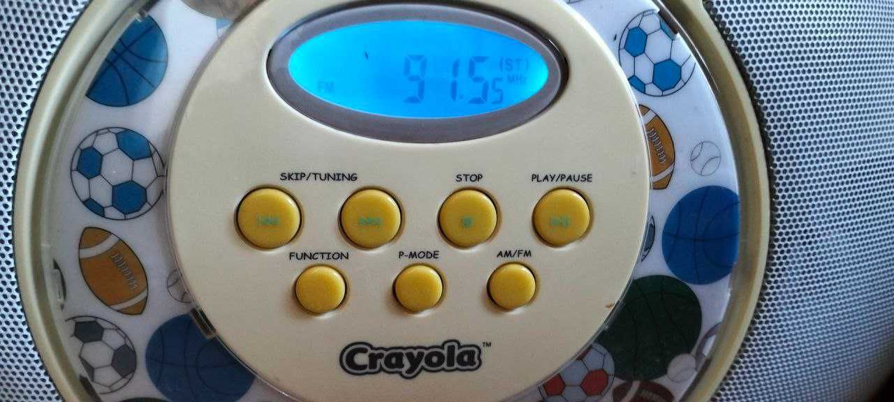 Радіоприймач з бумбоксом та CD-програвач Crayola YCBCD3306DT