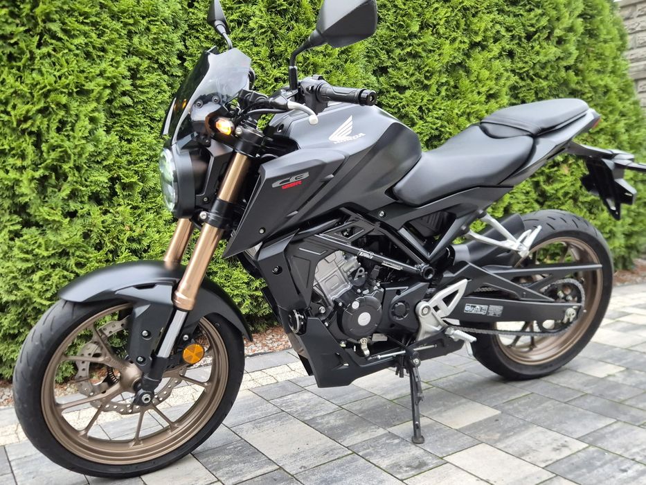 Honda CB 125 R abs 8000km UDOKUMENTOWANY Idealny STAN B a1
