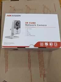 IP камера відеоспостереження HIKVISION DS-2CD2420F-IW 2,8 mm.