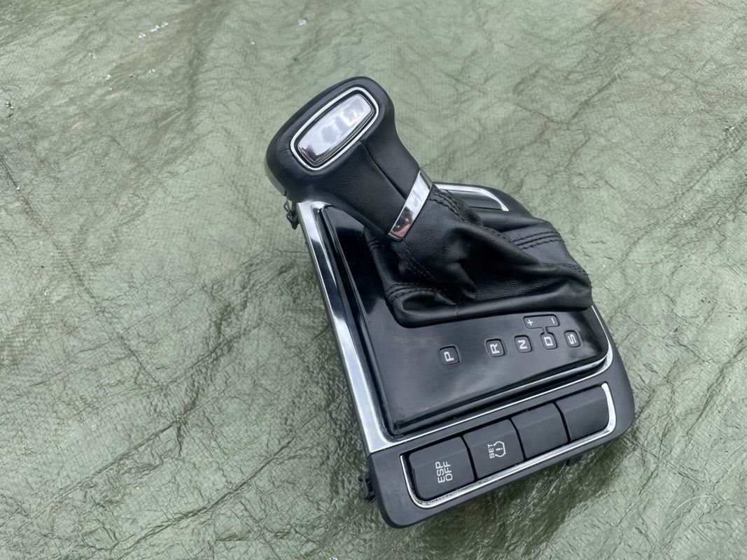Skoda Octavia Ii 2 Mieszek Gałka Zmiany Biegów Dsg 4x4/3tc