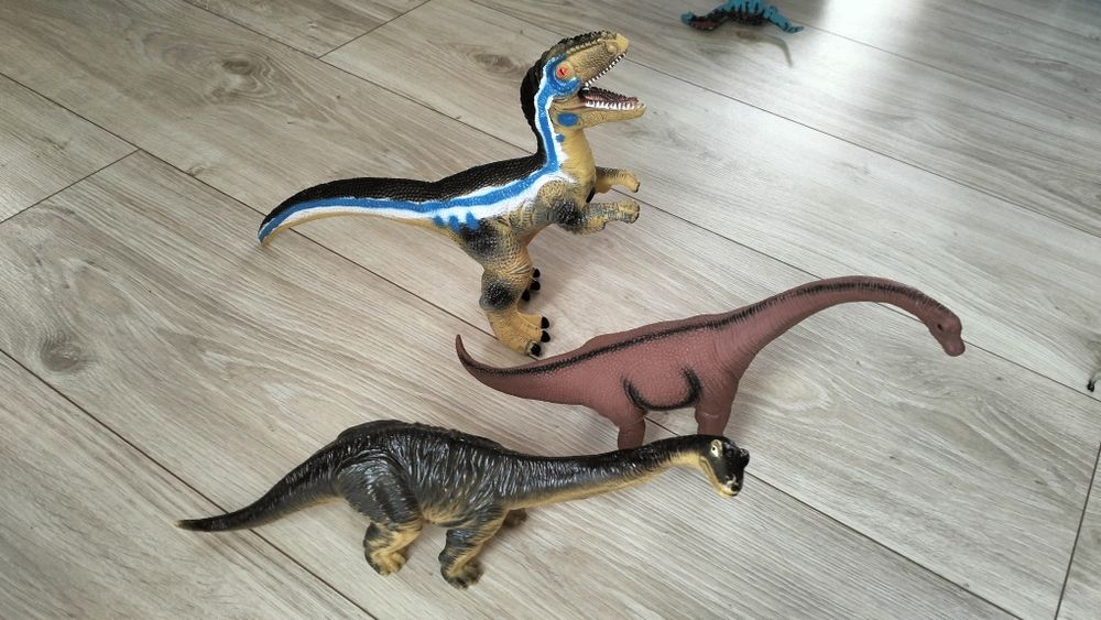 Dinozaury figurki duże