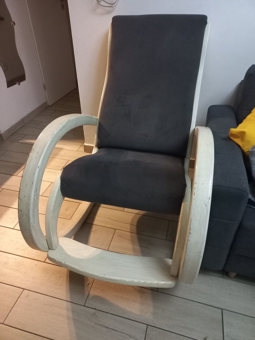 Krzesło bujane , fotel