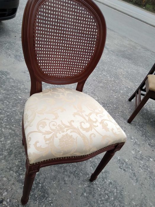 Komplet 4 krzeseł krzesła drewniane tapicerowane eleganckie FV DOWÓZ