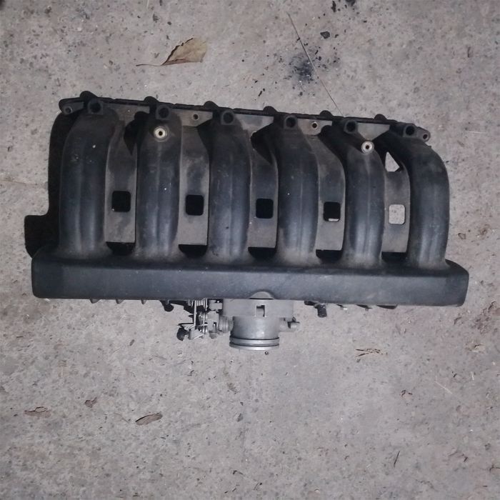 Продам впускний колектор з дроселем до BMW E34 M50B20