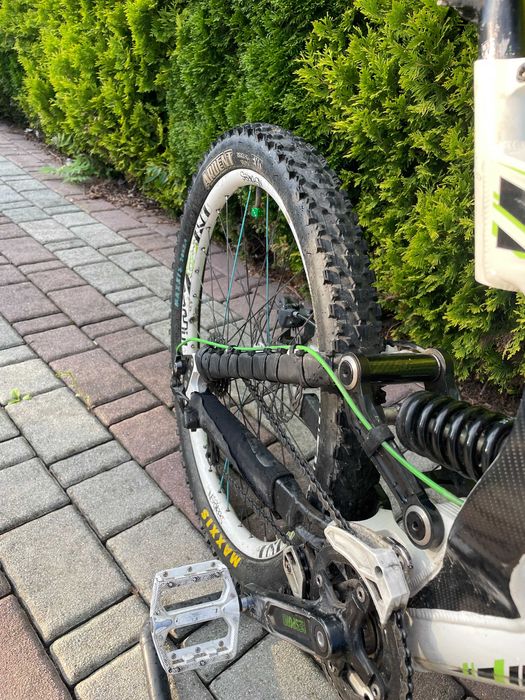 Rower DH Mondraker full