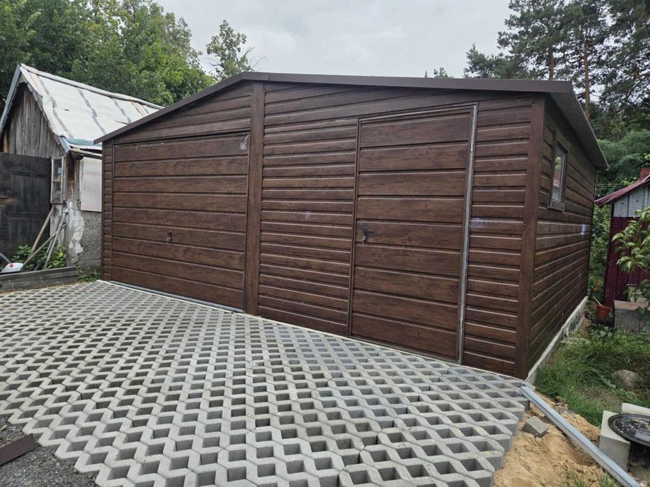 Garaż blaszany dwustanowiskowy 6×6 brama uchylna dwuspadowy, PRODUCENT